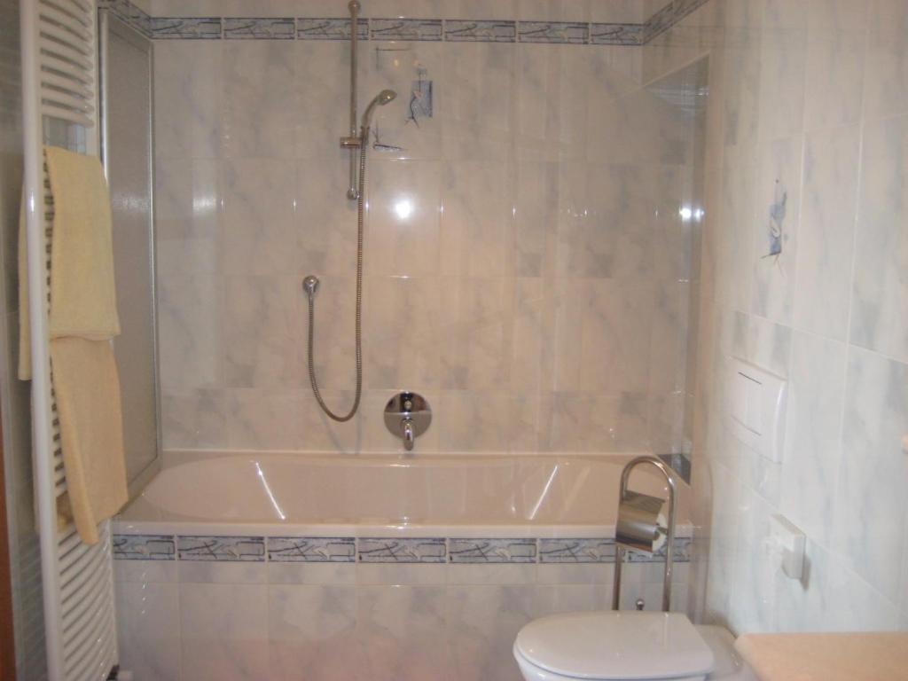 Haus Gilli Hotel Lagundo Kültér fotó